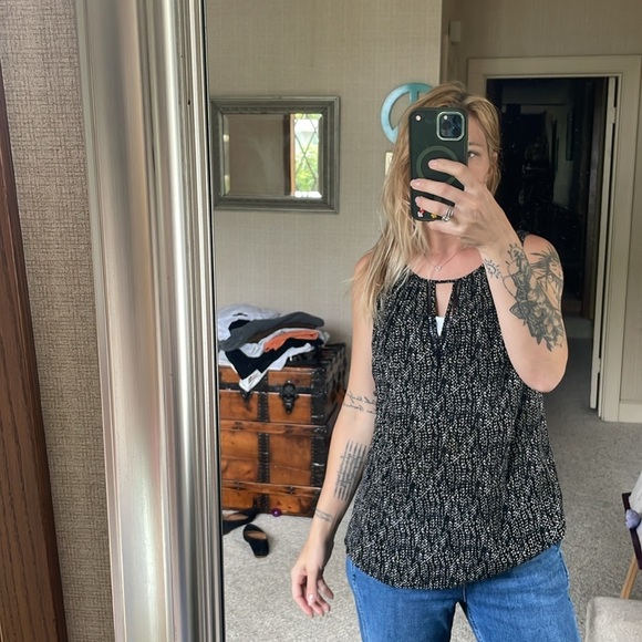 Greylin Black and White Asymmetrical Silk Tank Top - Picture 6 of 12